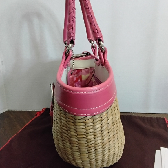 Coach Limited Edition Hand woven Straw & Pink Leather Tote & Coach dust bag. - Picture 11 of 14